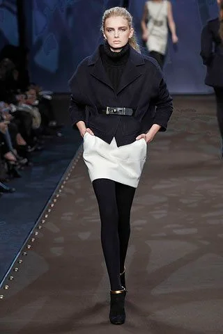 Look 4